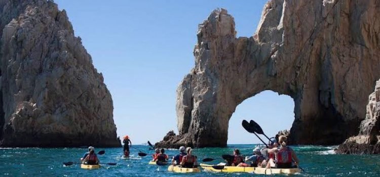 Los mexicanos quieren broncearse en Los Cabos Los mexicanos quieren broncearse en Los Cabos