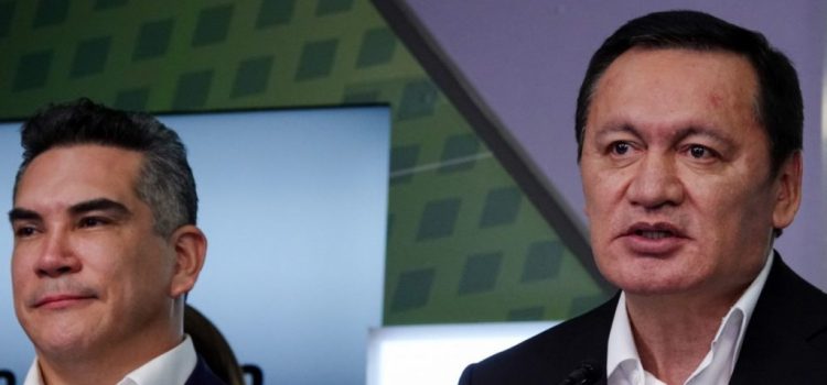 Deja Osorio Chong coordinación del PRI en el Senado