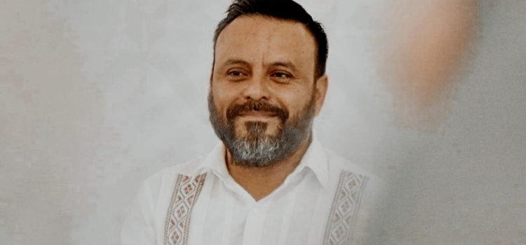 Ante falta de acuerdos, comuneros zoques retienen a Jesús Romero, secretario de Gobierno de Oaxaca Ante falta de acuerdos, comuneros zoques retienen a Jesús Romero, secretario de Gobierno de Oaxaca