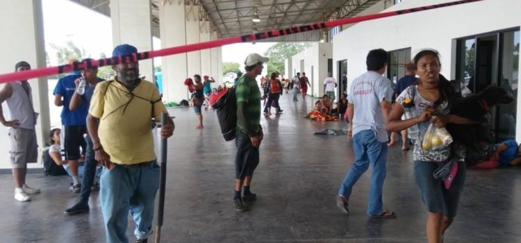Alistan albergue en terminal de autobuses abandonada de Juchitán, ante ola migratoria en Oaxaca Alistan albergue en terminal de autobuses abandonada de Juchitán, ante ola migratoria en Oaxaca