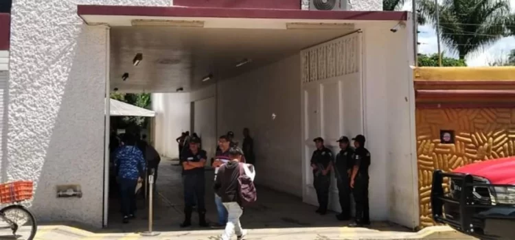 Por presunta falsificación de licencias, catean oficinas de Secretaría de Movilidad de Oaxaca