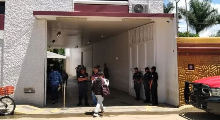 Por presunta falsificación de licencias, catean oficinas de Secretaría de Movilidad de Oaxaca
