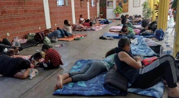 Por falta de alimentos, en 3 días colapsa albergue improvisado para migrantes en Oaxaca