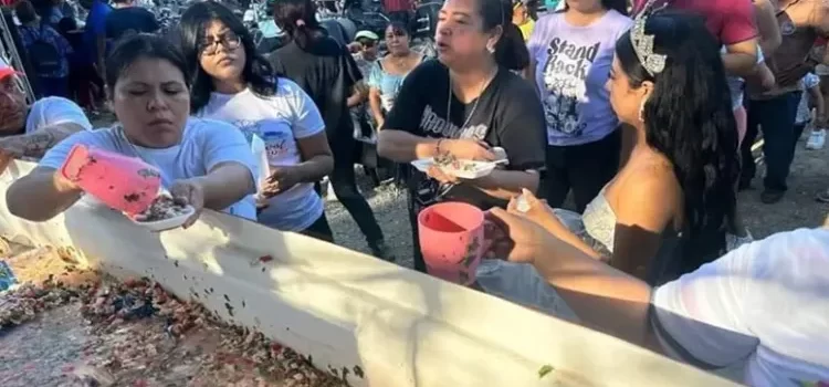 ¿Un cevichito? ¿Un cevichito?