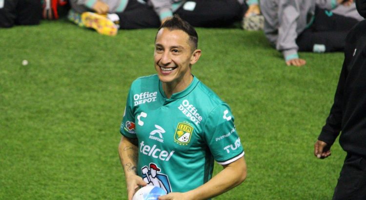 Presentan a Guardado como refuerzo del León