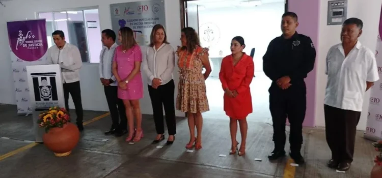 Crean en Oaxaca el Primer Juzgado Especializado en dictar órdenes de protección a mujeres víctimas de violencia Crean en Oaxaca el Primer Juzgado Especializado en dictar órdenes de protección a mujeres víctimas de violencia