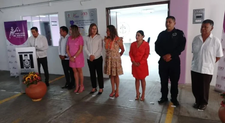 Crean en Oaxaca el Primer Juzgado Especializado en dictar órdenes de protección a mujeres víctimas de violencia Crean en Oaxaca el Primer Juzgado Especializado en dictar órdenes de protección a mujeres víctimas de violencia
