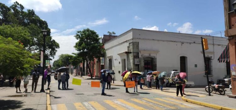 Por segundo día, Sindicato Autónomo del Ayuntamiento bloquea Centro Histórico de Oaxaca