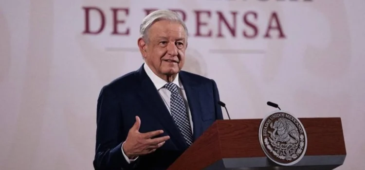 Condena AMLO violencia tras ataque a pobladores que bloquean carretera Oaxaca-Tehuantepec