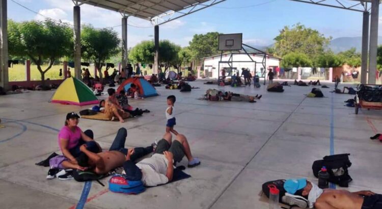 Llega a Oaxaca caravana migrante número 11 del año; vienen 2 mil 500 extranjeros más