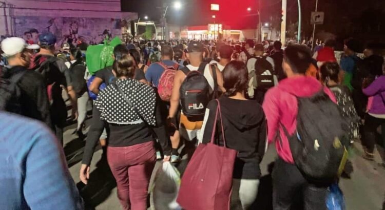“Se migra o se muere”: Primera caravana sale de Chiapas a Oaxaca; busca llegar a EU antes que Trump asuma el poder