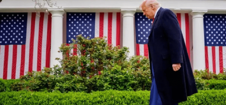 Baja nivel de aprobación ciudadana de Trump Baja nivel de aprobación ciudadana de Trump