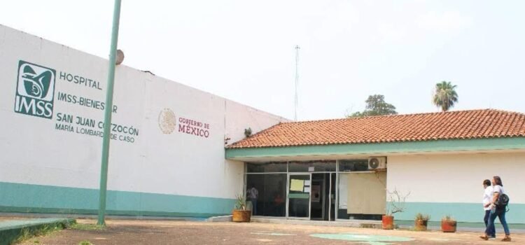 “Agoniza” el hospital general de María Lombardo, Oaxaca, denuncian trabajadores