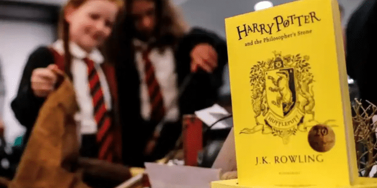 Rusia quiere prohibir Harry Potter… por promover la “ideología sin hijos”. Rusia quiere prohibir Harry Potter… por promover la “ideología sin hijos”.