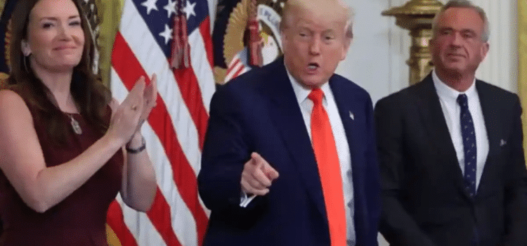 Abandona Trump la cumbre del G7 Abandona Trump la cumbre del G7