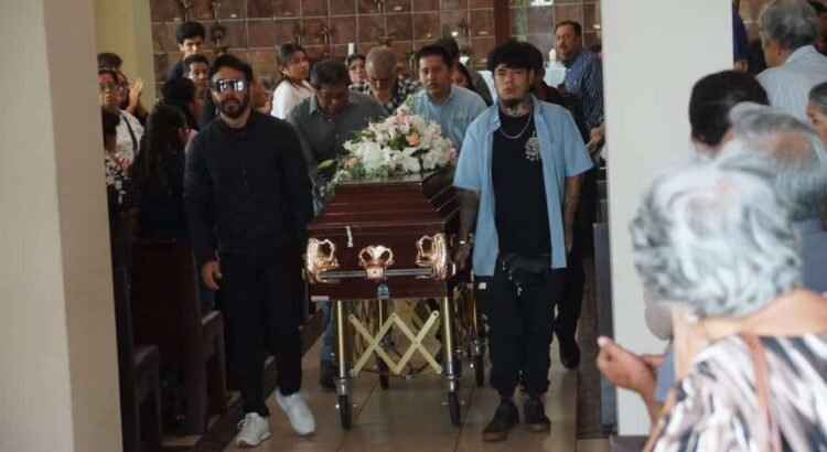 Sepultan a la presidenta municipal de San Mateo Piñas