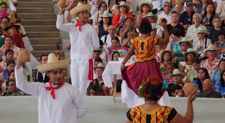 Tradición e inclusión marcan el inicio de la Guelaguetza 2025 en Oaxaca Tradición e inclusión marcan el inicio de la Guelaguetza 2025 en Oaxaca