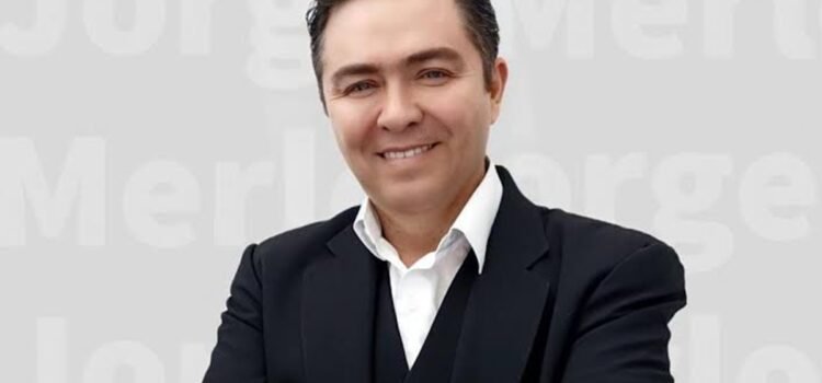 Revocan Fiat al notario Jorge Gómez Merlo, prófugo de la justicia y parte del “Cártel del Despojo” en Oaxaca Revocan Fiat al notario Jorge Gómez Merlo, prófugo de la justicia y parte del “Cártel del Despojo” en Oaxaca