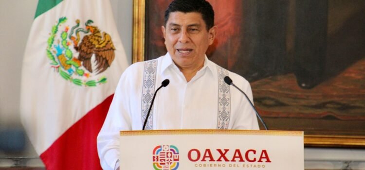 Anuncia Salomón Jara la devolución de 630 plazas a trabajadores afectados por el Decreto 24