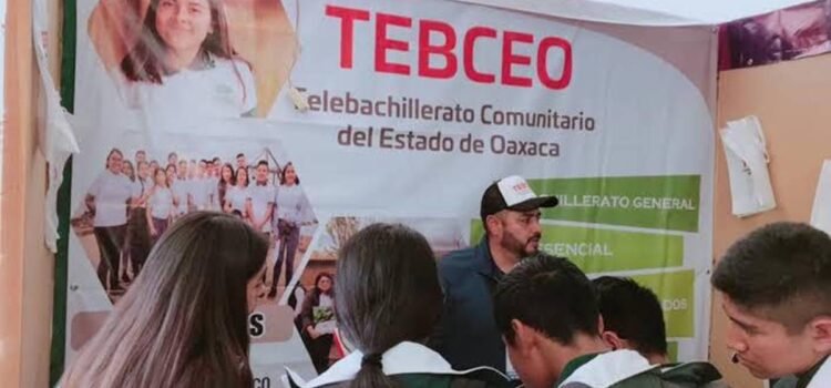 Trabajadores de Telebachilleratos Comunitarios en Oaxaca mantendrán paro; hoy cumple 14 días